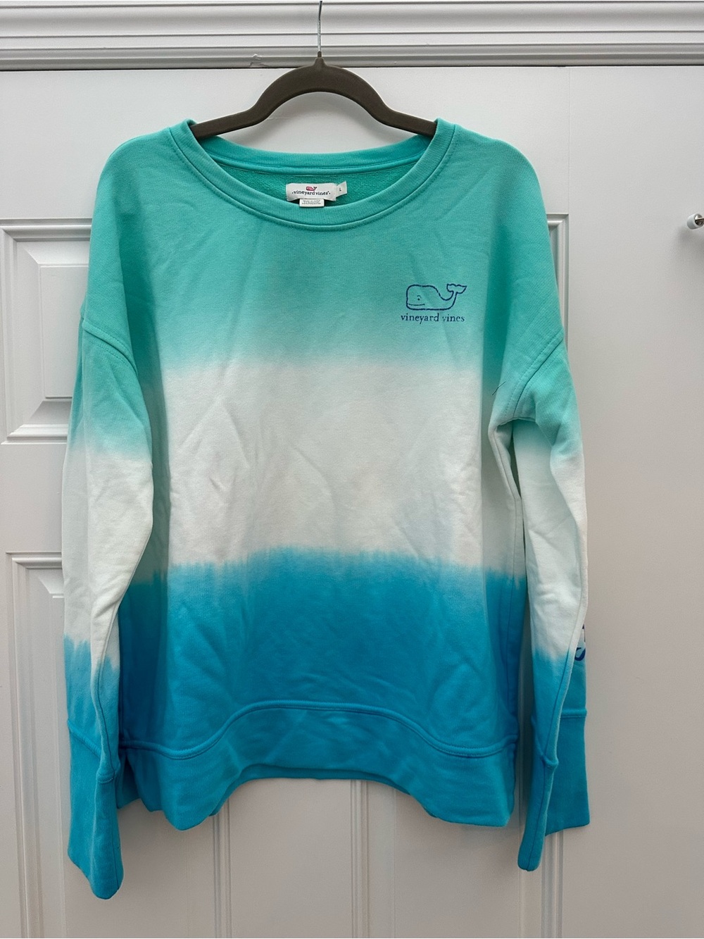 NWOT Vineyard Vines Women's Ombre Crewneck Sweatshirt - Aqua Teal White